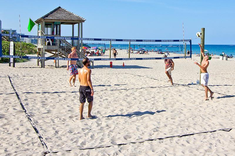 Hemingway Holiday Penthouse North Lägenhet Deerfield Beach Exteriör bild